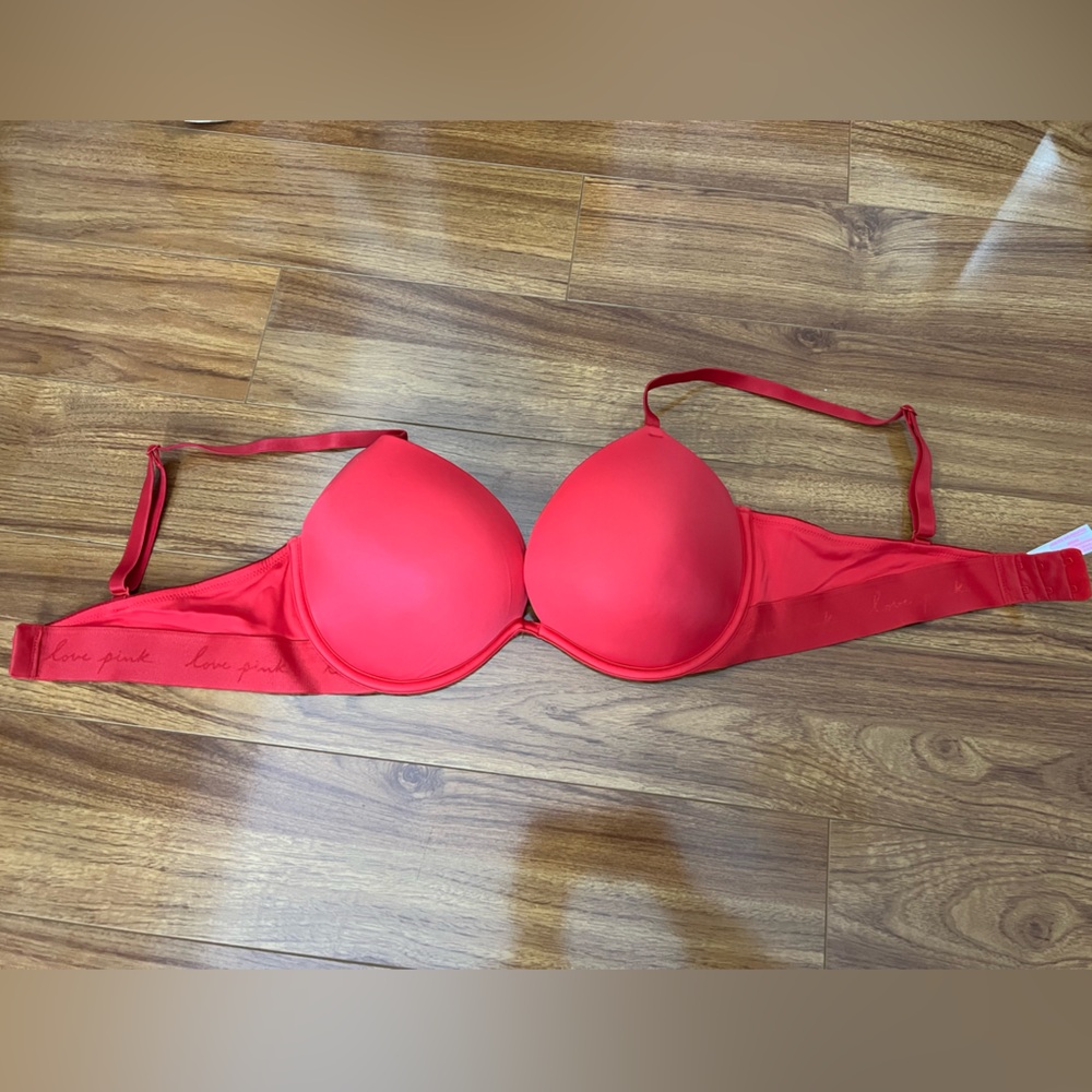 Victorias Secret PINK Push Up Bra NWOT